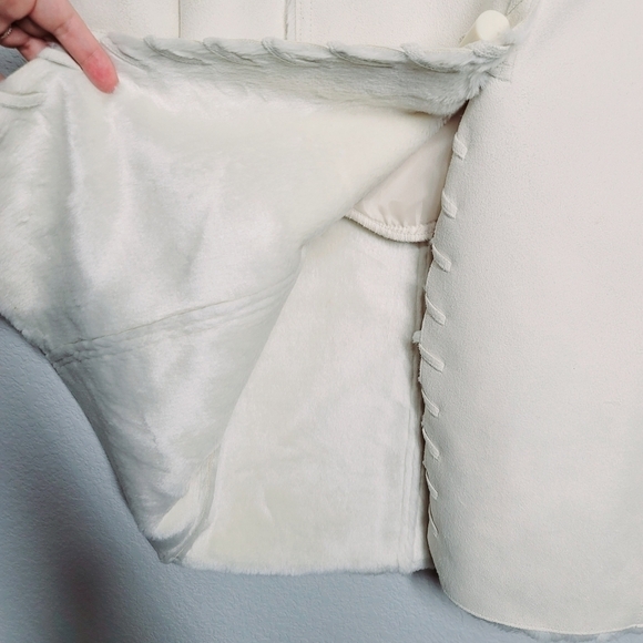 Coldwater Creek Women's Winter Whipstitch Faux Fur Coat - Picture 8 of 9